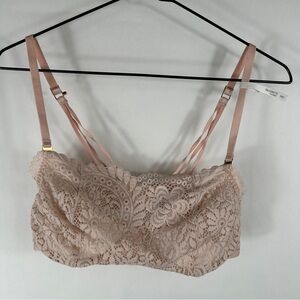 NWT Arie Lace Bralette in Cream Size 34C